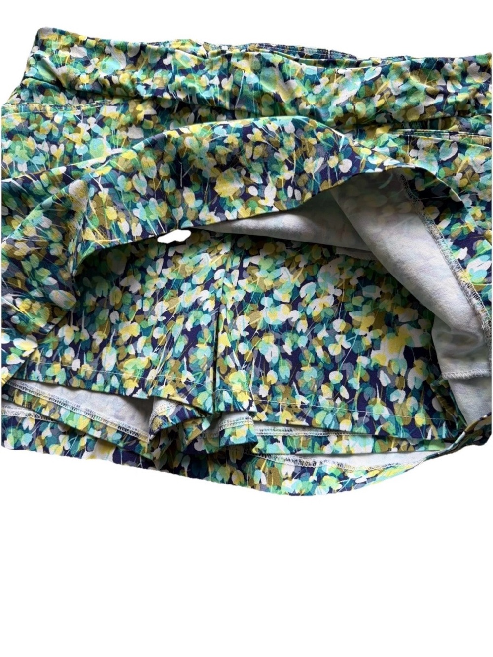 Attyre Floral Mini Stretch Skort Size 14P - Picture 3 of 4